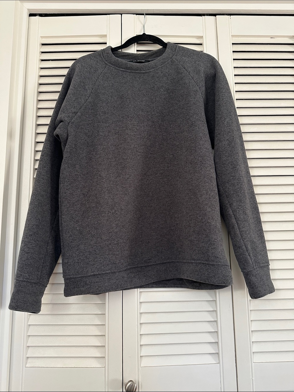 wings + horns Grey fleece crewneck size M